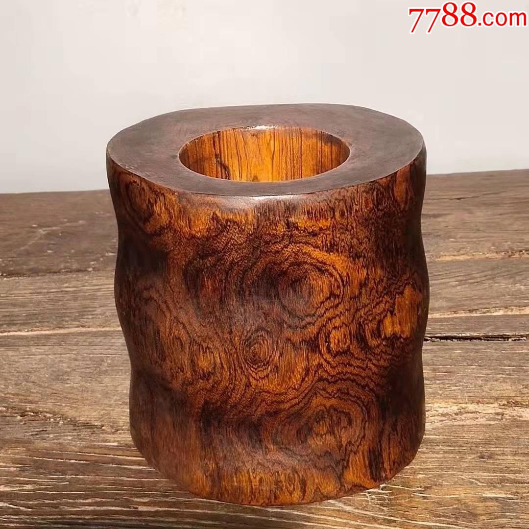 老鬼脸花梨木文房笔筒