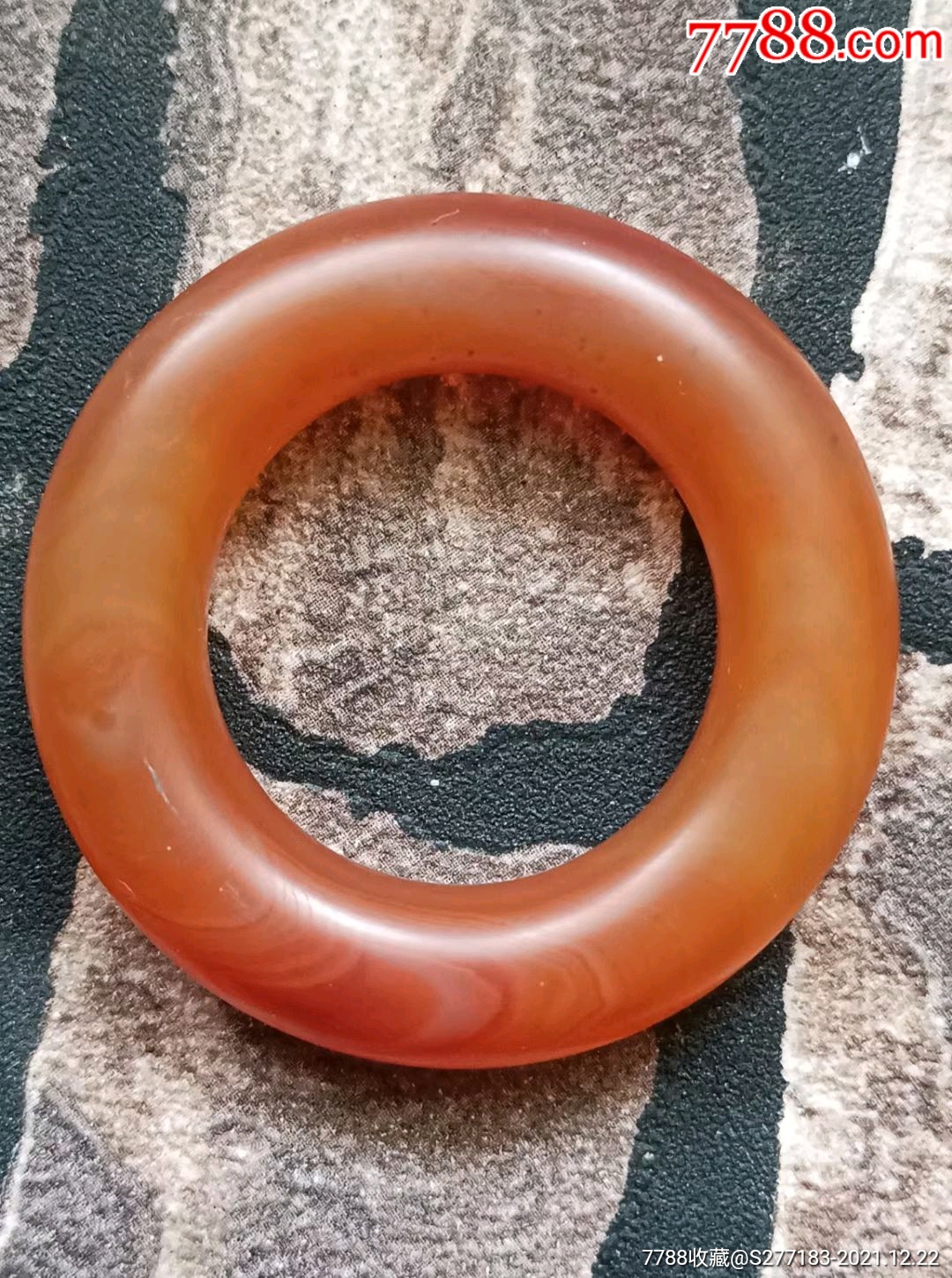       "商品>>>>99清代玛瑙猪?