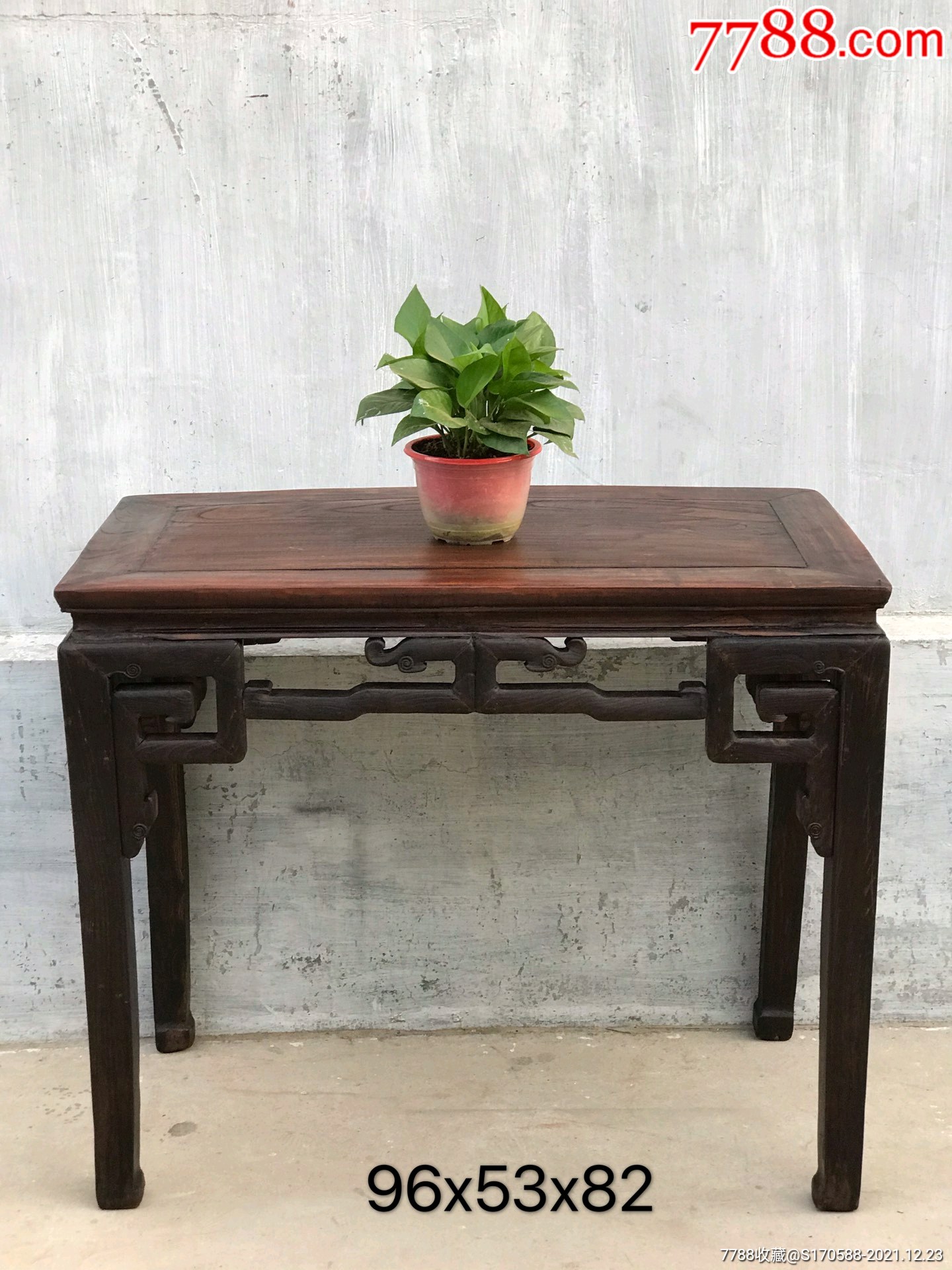 凊末民初苏工血榉木半桌条桌独块大桌面木纹清晰精典苏工草龙勾独树一