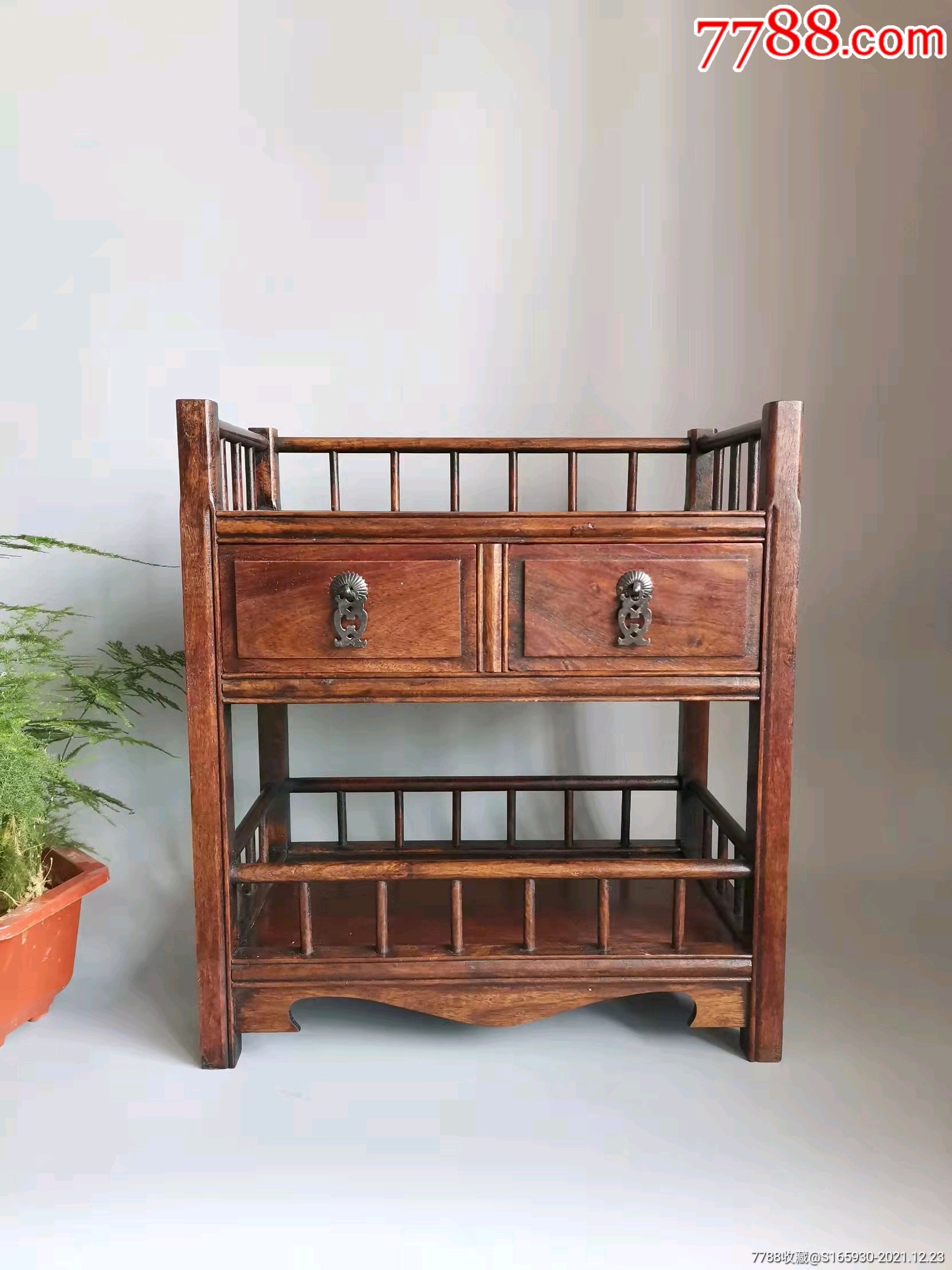 黄花梨书桌经典造型尺寸长375宽22cm高425此书桌精选