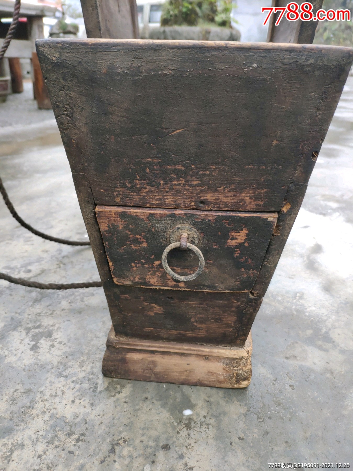 少见民国木匠木背箱古董工具箱