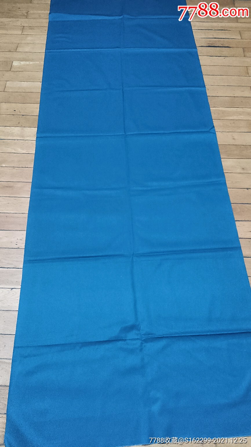 一块迪卡布料