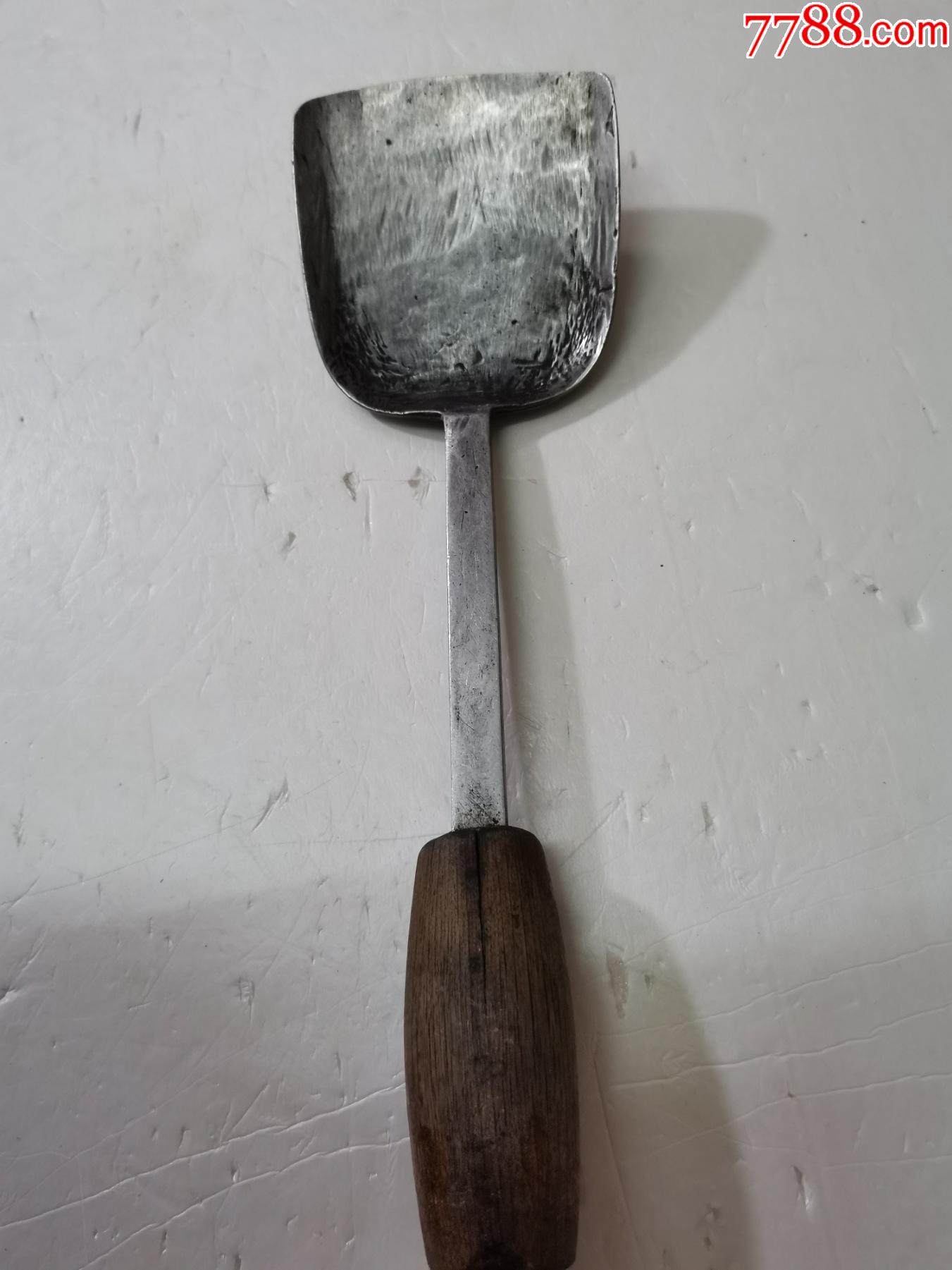 手工锻打不绣钢铲子