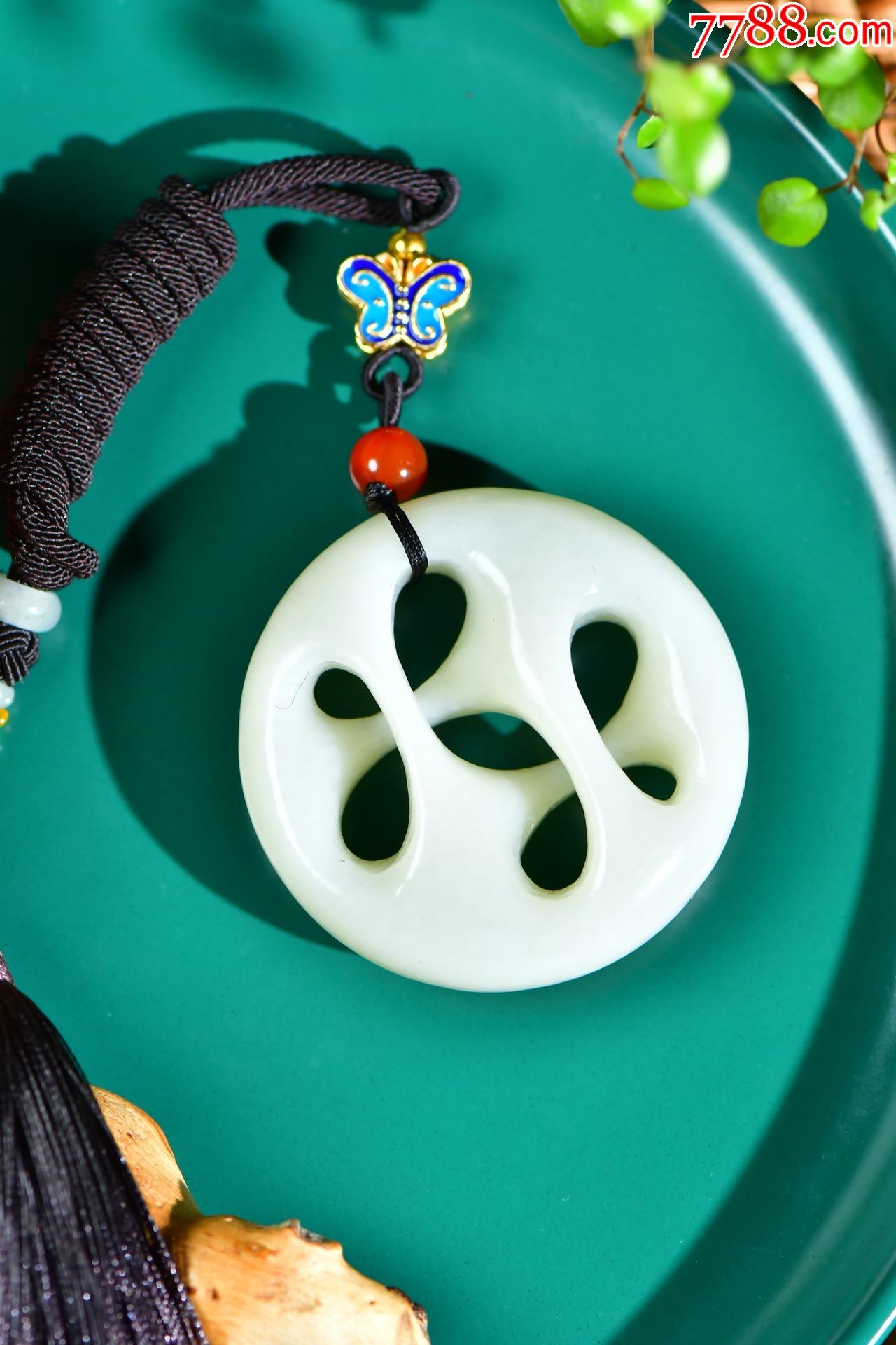 时来运转精美和田玉挂件a91s288e