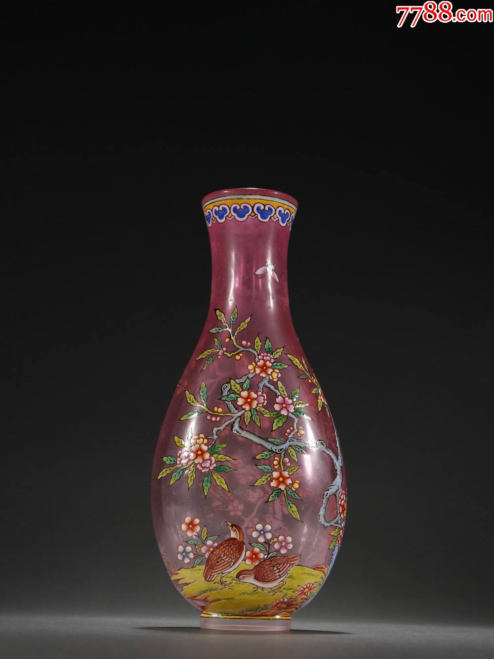旧藏琉璃绘花鸟纹赏瓶