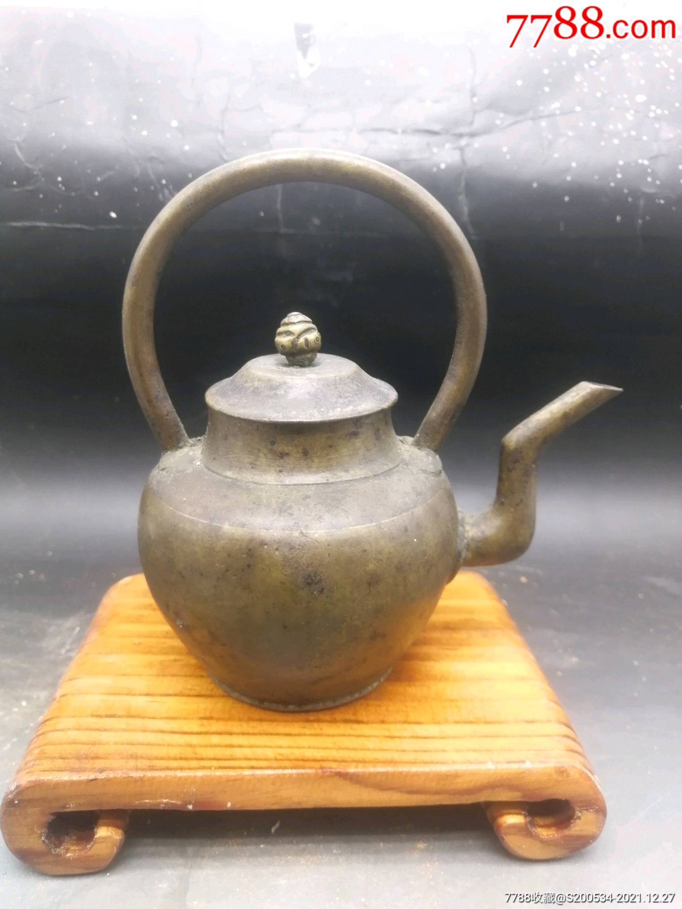 铜茶壶铜酒壶古玩收藏古董礼品摆件清代精美清代传世精美黄铜茶壶一