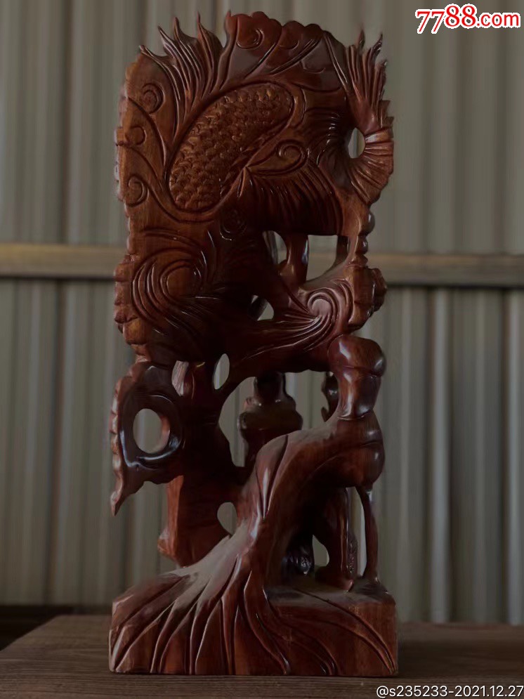 精品核桃木摆件