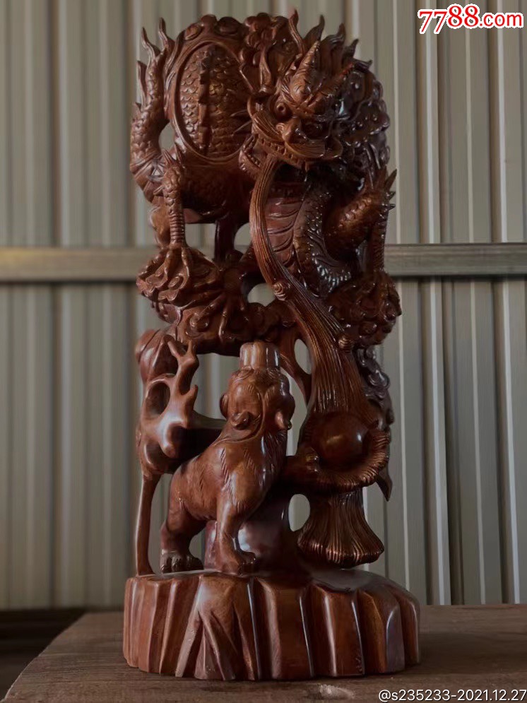 精品核桃木摆件