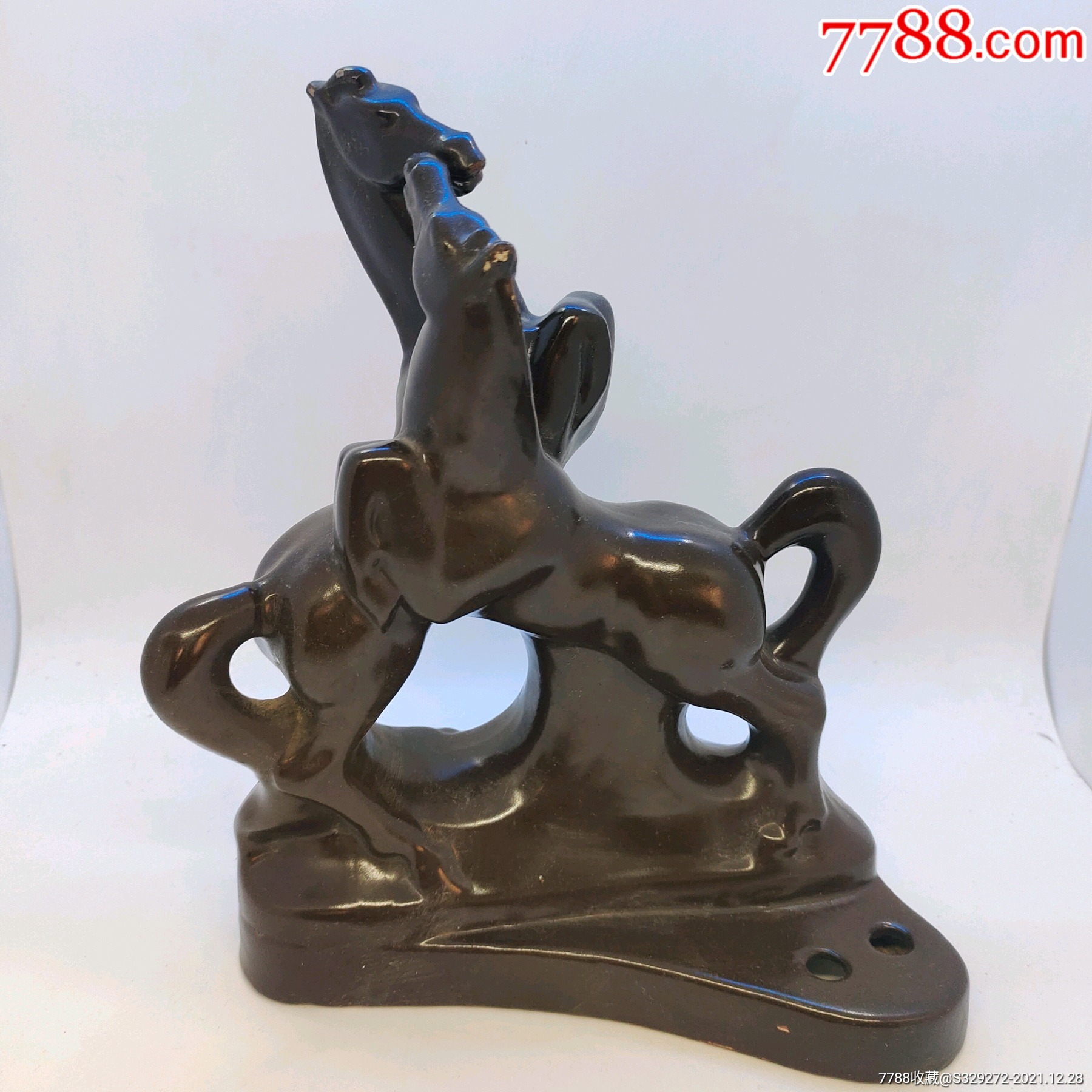 陶瓷双马摆件八十年代老瓷器品相全怀旧收藏古玩古董老物件