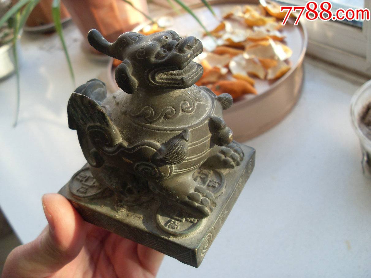 经典老古董珍稀的民国瑞兽老铜纳财貔貅