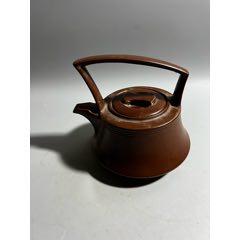 创汇期,山东奎山提梁壶一把