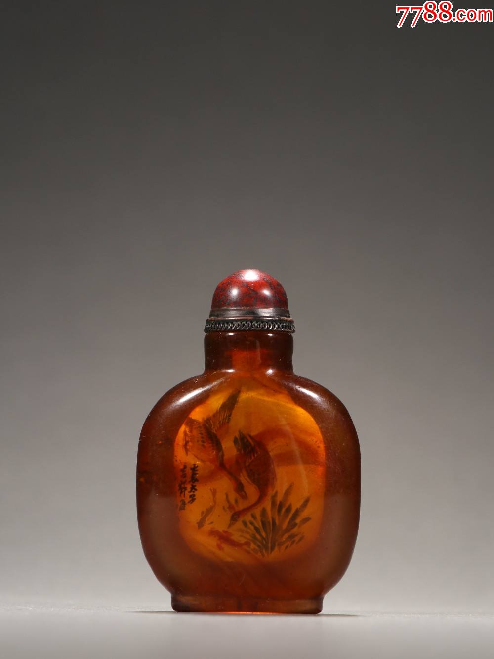 琥珀内画仙鹤纹鼻烟壶._价格8000元_第1张_7788收藏__收藏热线