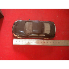 《黑色小轎車模型》黑色車門可開，長13厘米寬5厘米，中國制造出品9品，N2171_盛京萬泉書店