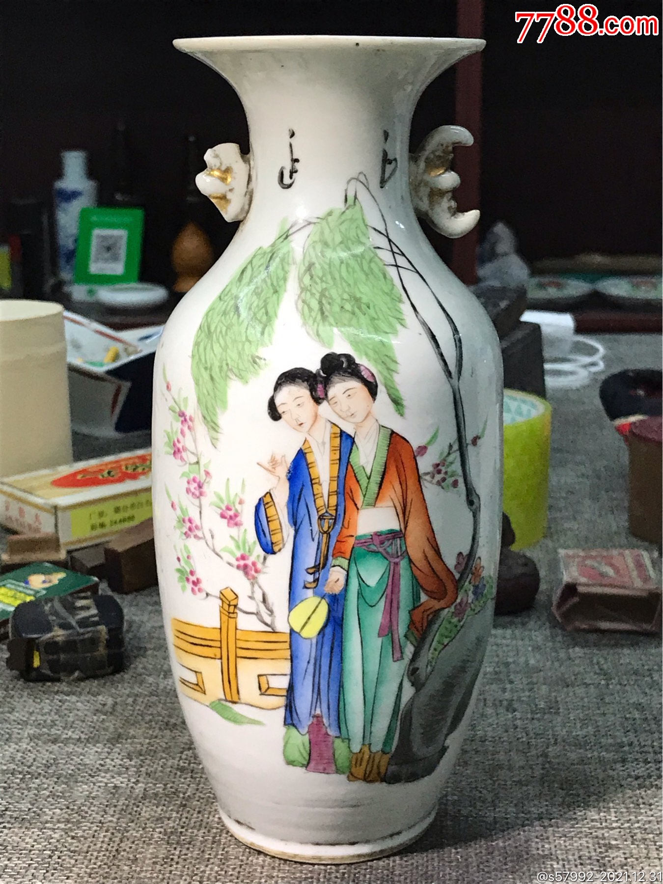 民国人物尺瓶_彩绘瓷/彩瓷_图片交流_收藏价格_7788老电话