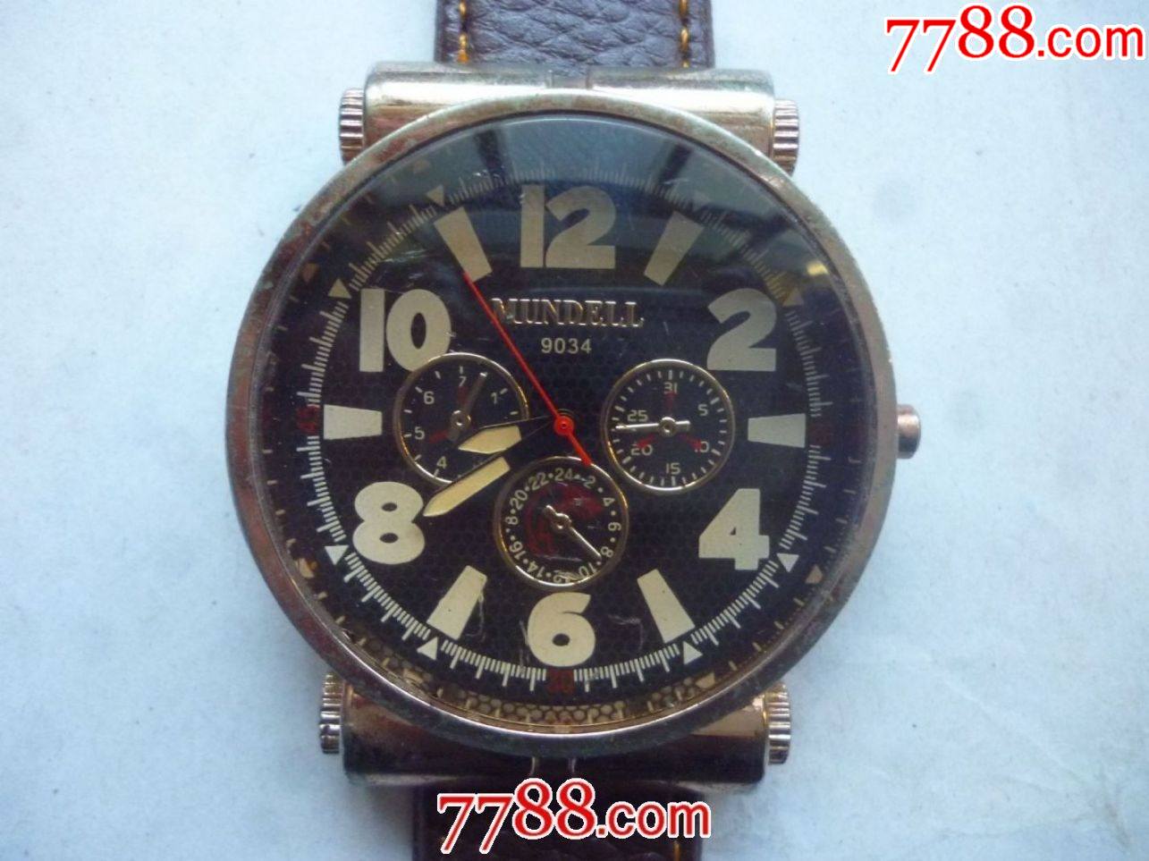 非常少见漂亮玫瑰金镀金mundell男士石英古董老表一块