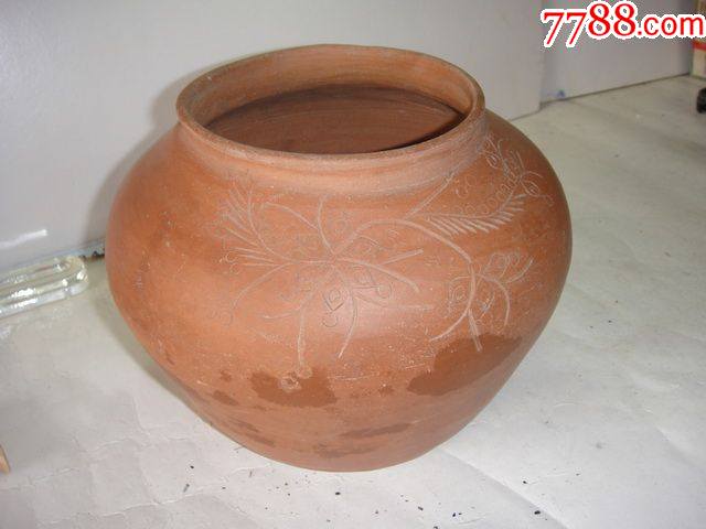 唐朝陶罐