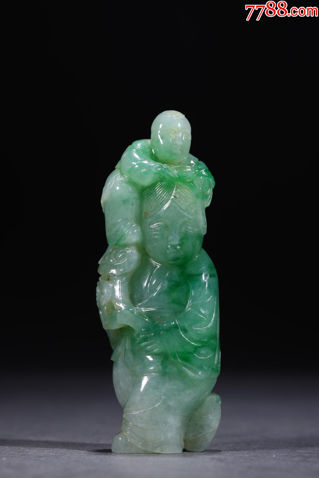 翡翠童子献瑞摆件