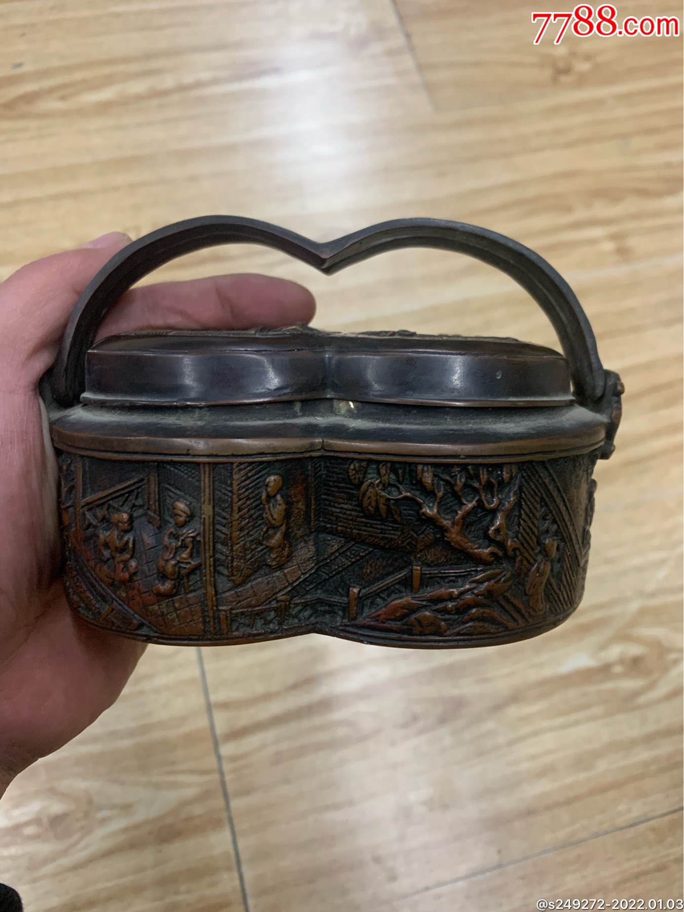 清代张鸣岐款铜手炉