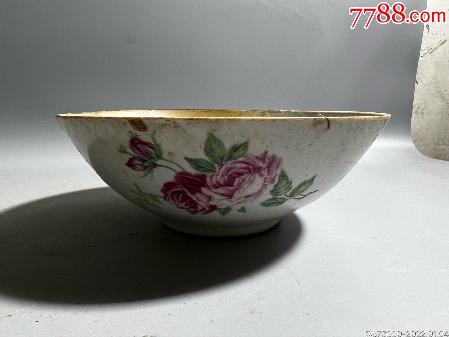 60年代左右灯笼款花卉大碗一只1