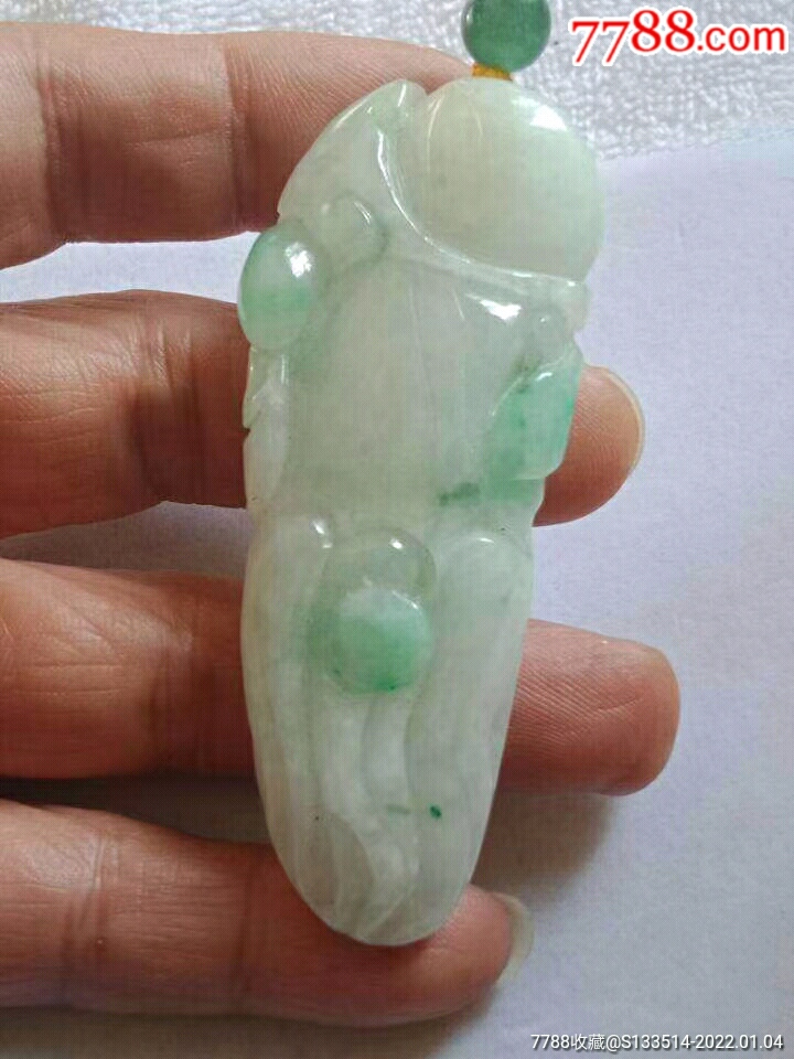 缅甸翡翠717a5阳绿佛手把件送证书