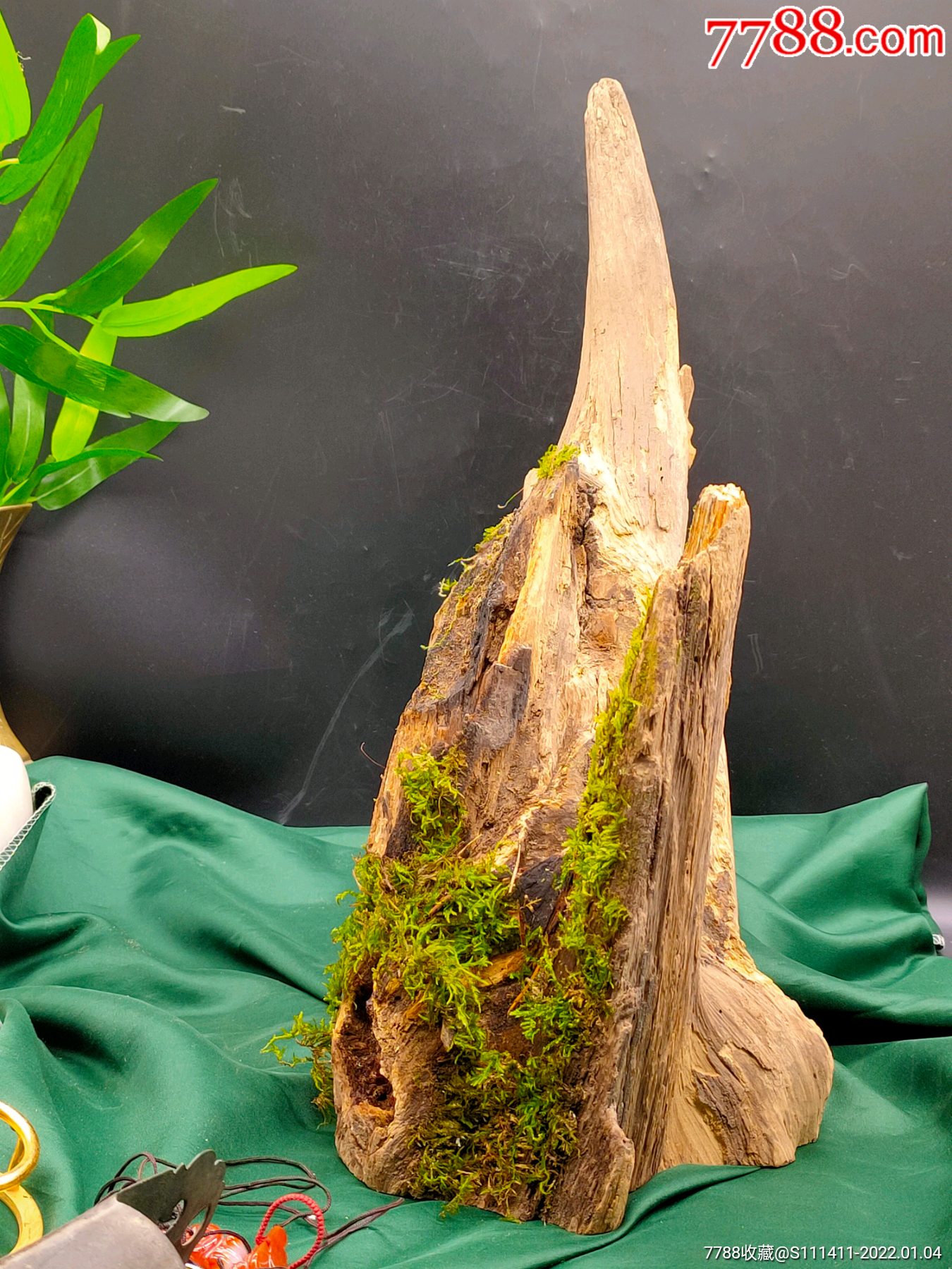 亿万年北沉香天然明子木琥珀木摆件