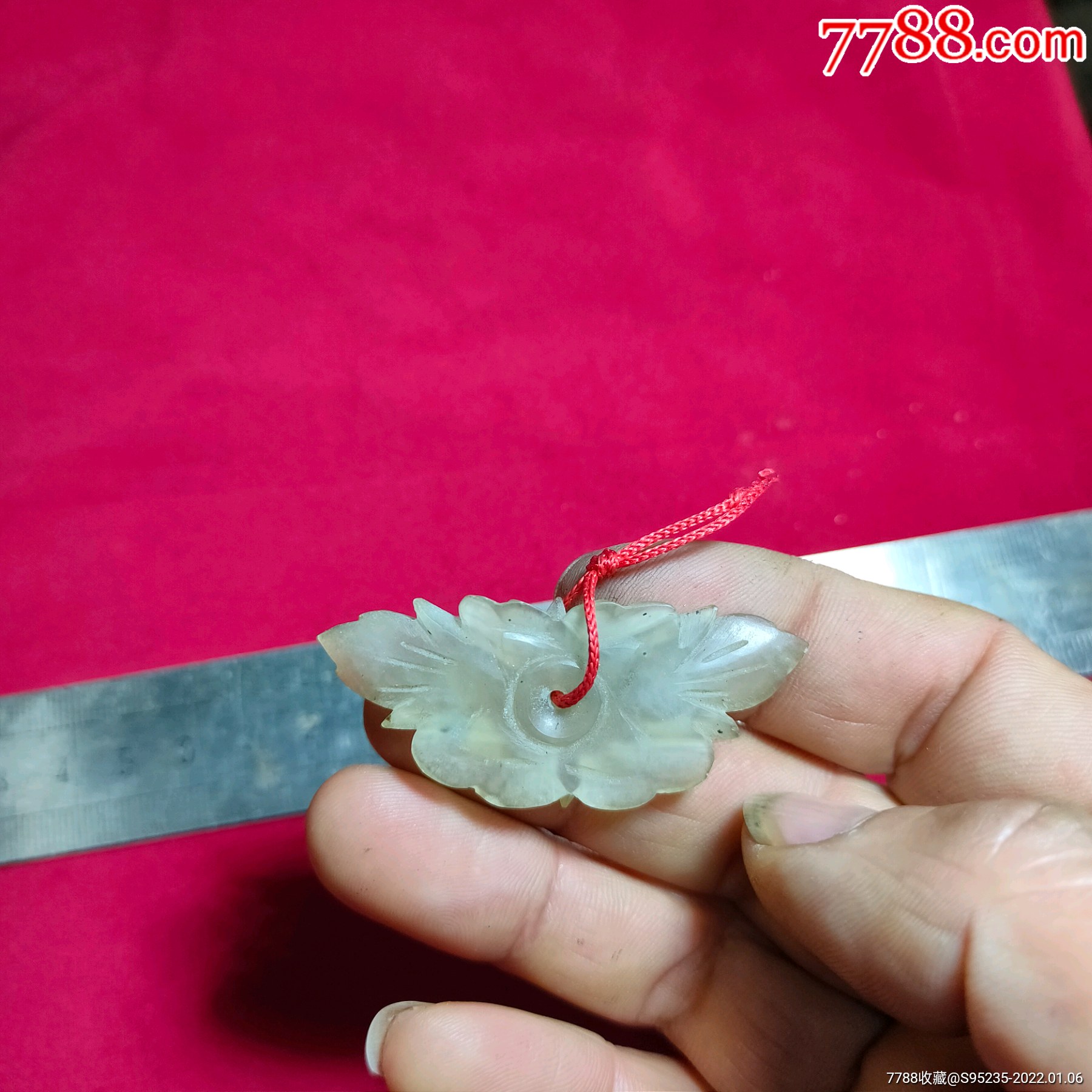 一个漂亮的清代老玉帽花