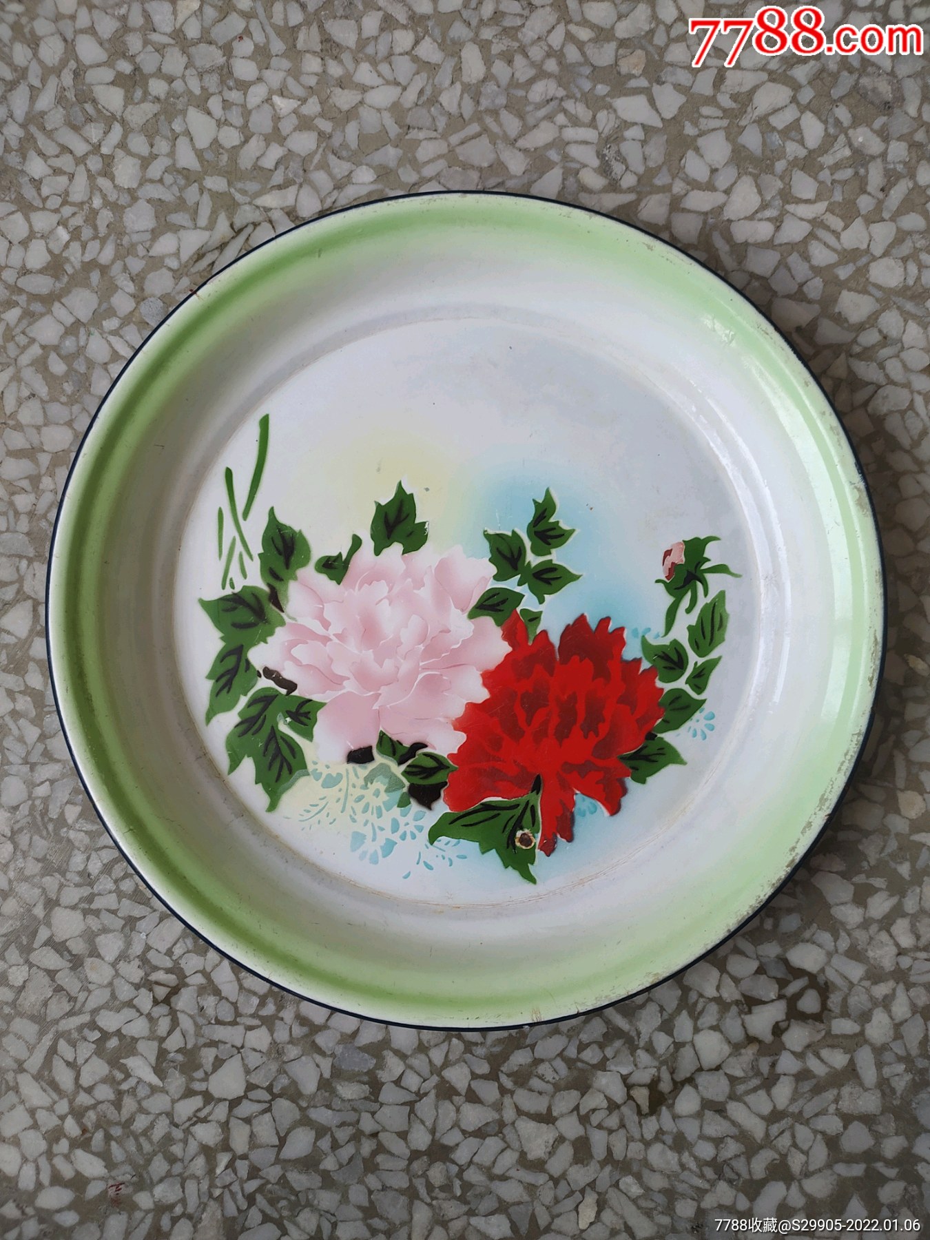 文革时期牡丹图搪瓷盘子