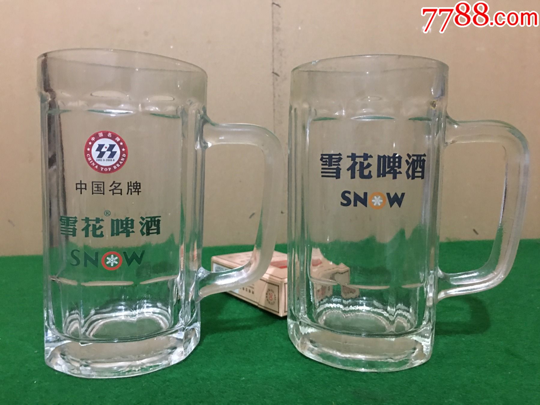 雪花啤酒握把中型杯2个不同