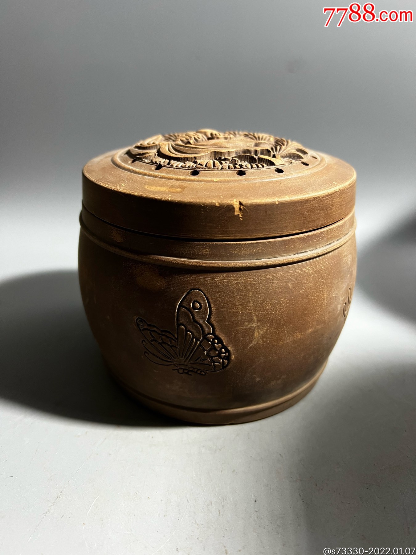 云啸珍玩蟋蟀罐一只