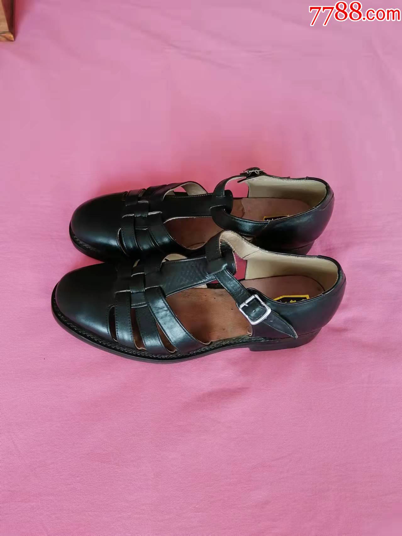 全新军官皮凉鞋3516厂40码超好品相