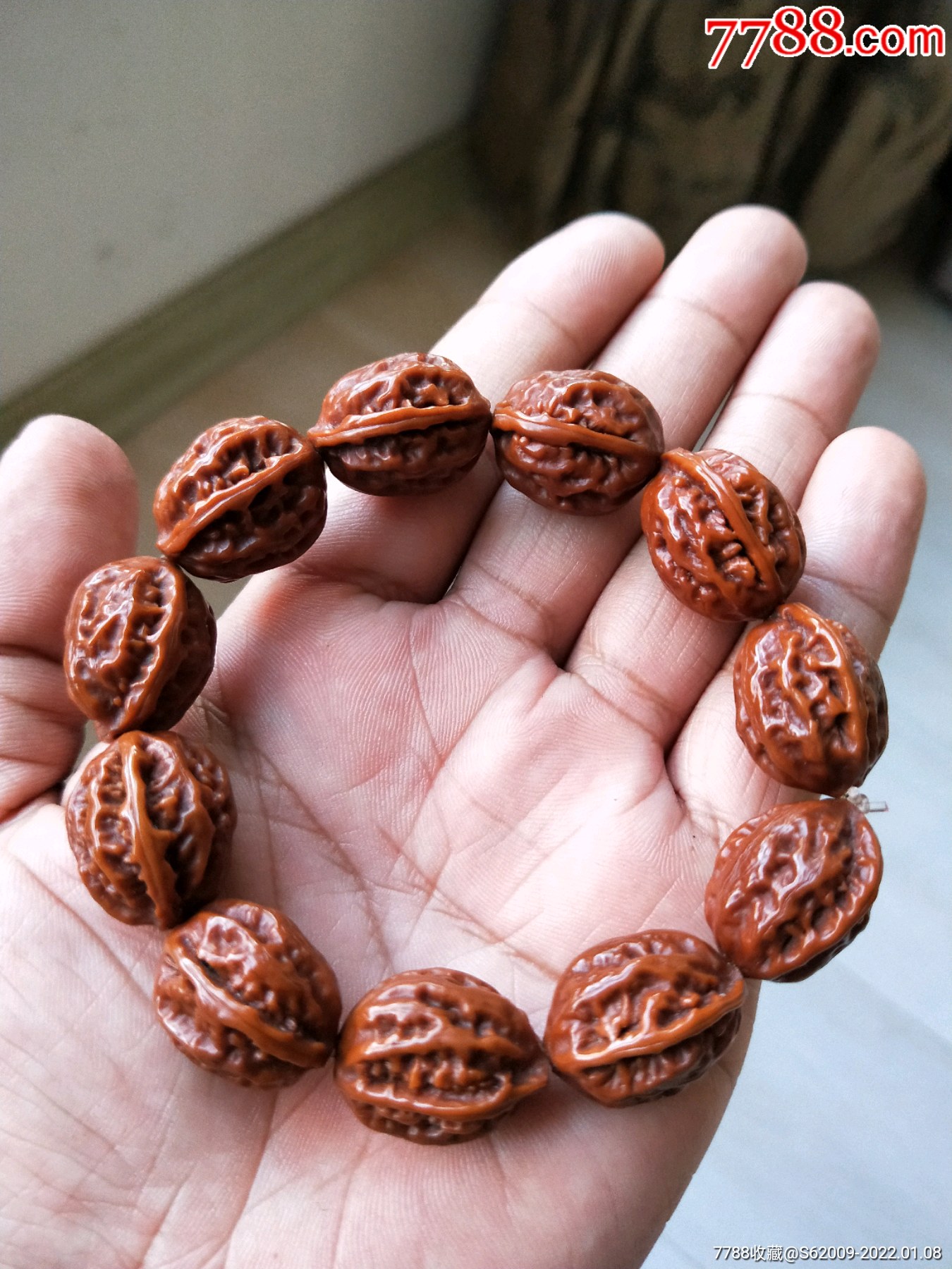 包浆红润全品小核桃手串