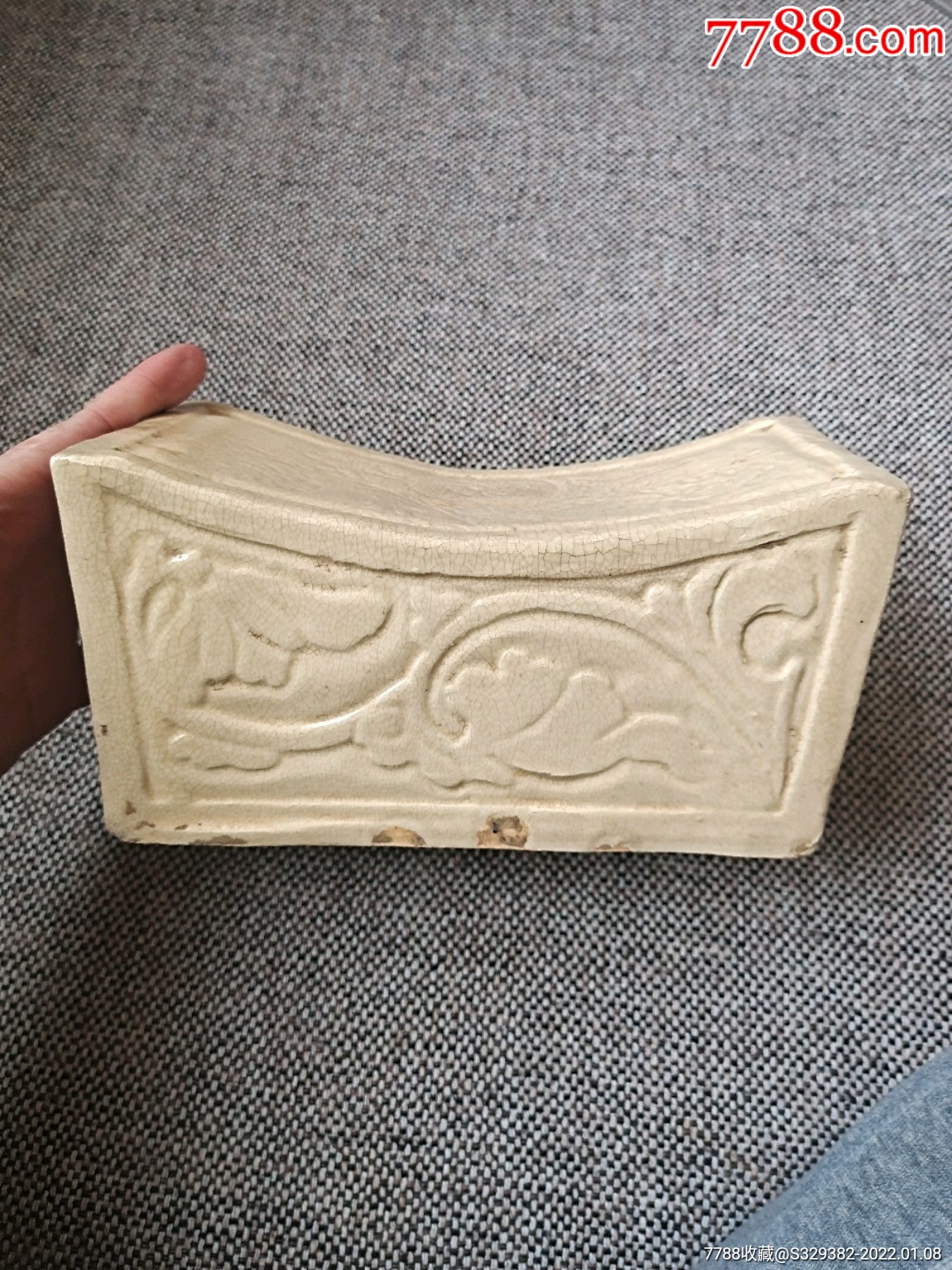 宋元时期白釉瓷枕