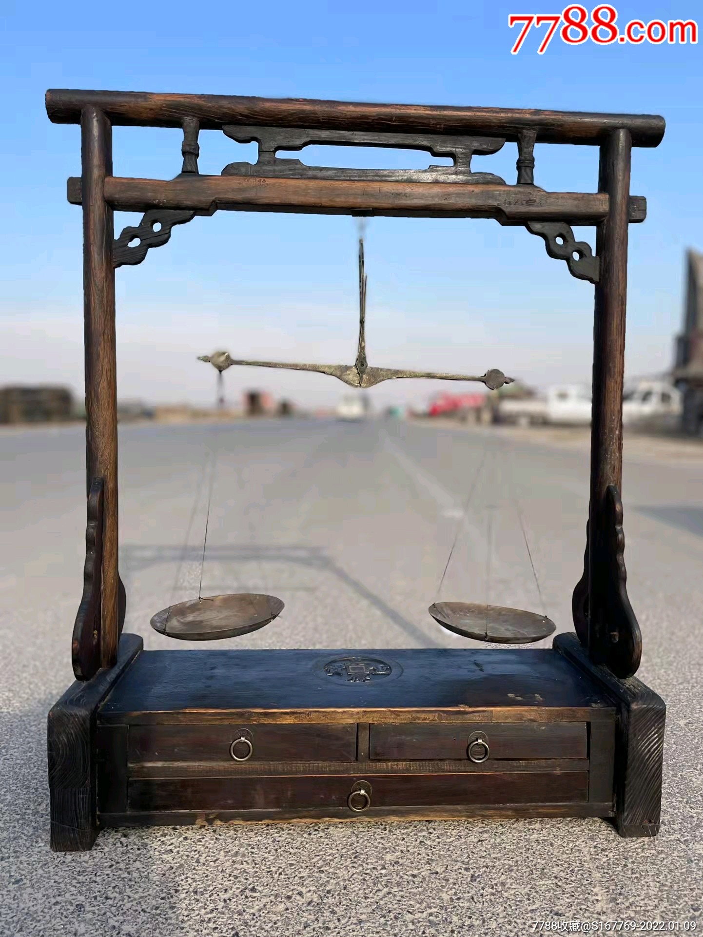 5品99清中期榉木天平称一套,￥1,100