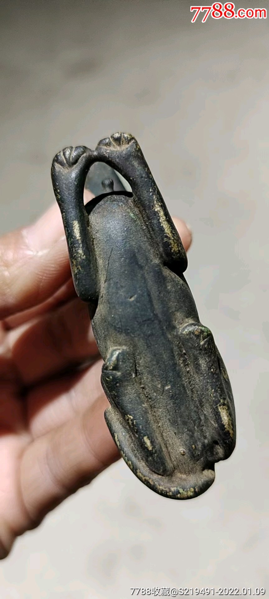 清代铜狗摆件
