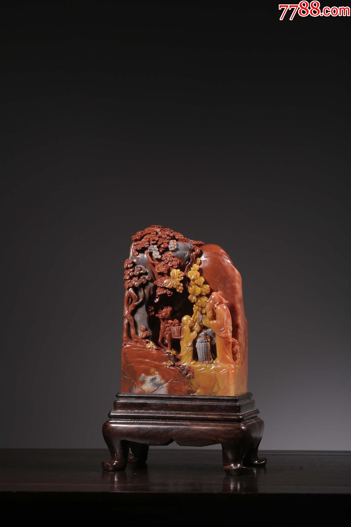 民国寿山石雕人物故事摆件配酸枝底座