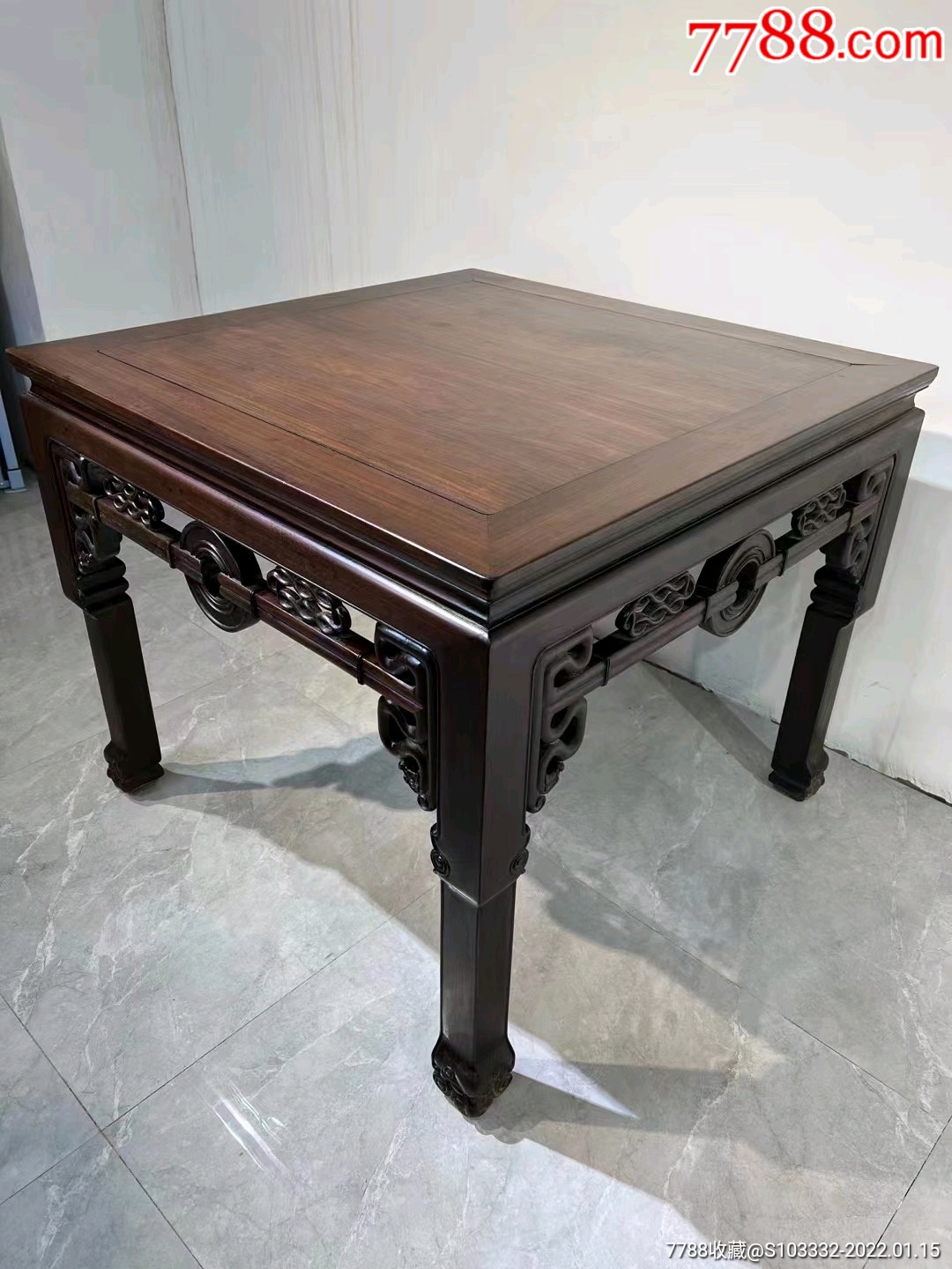 老红木大红酸枝大拉钱八仙桌尺寸10010084熬鱼脚档次高裙板拉