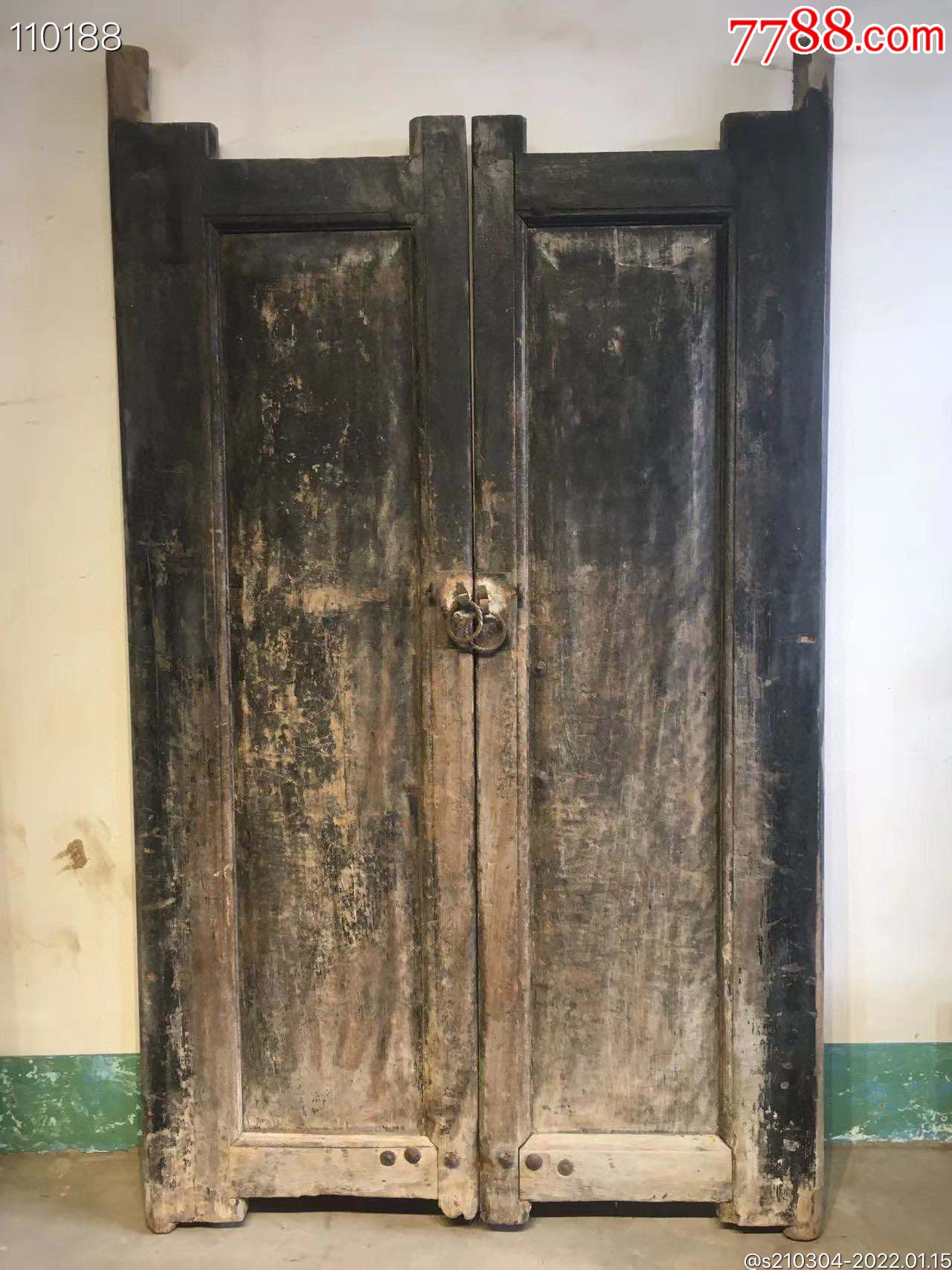 清代老门一对保存完整品相一流中心独板尺寸1981266厘米