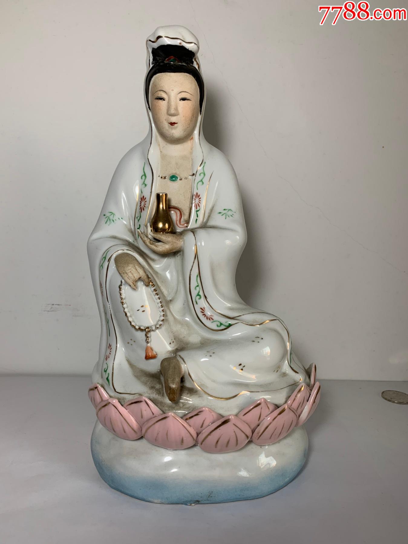 七八十年代粉彩描金观音瓷像摆件