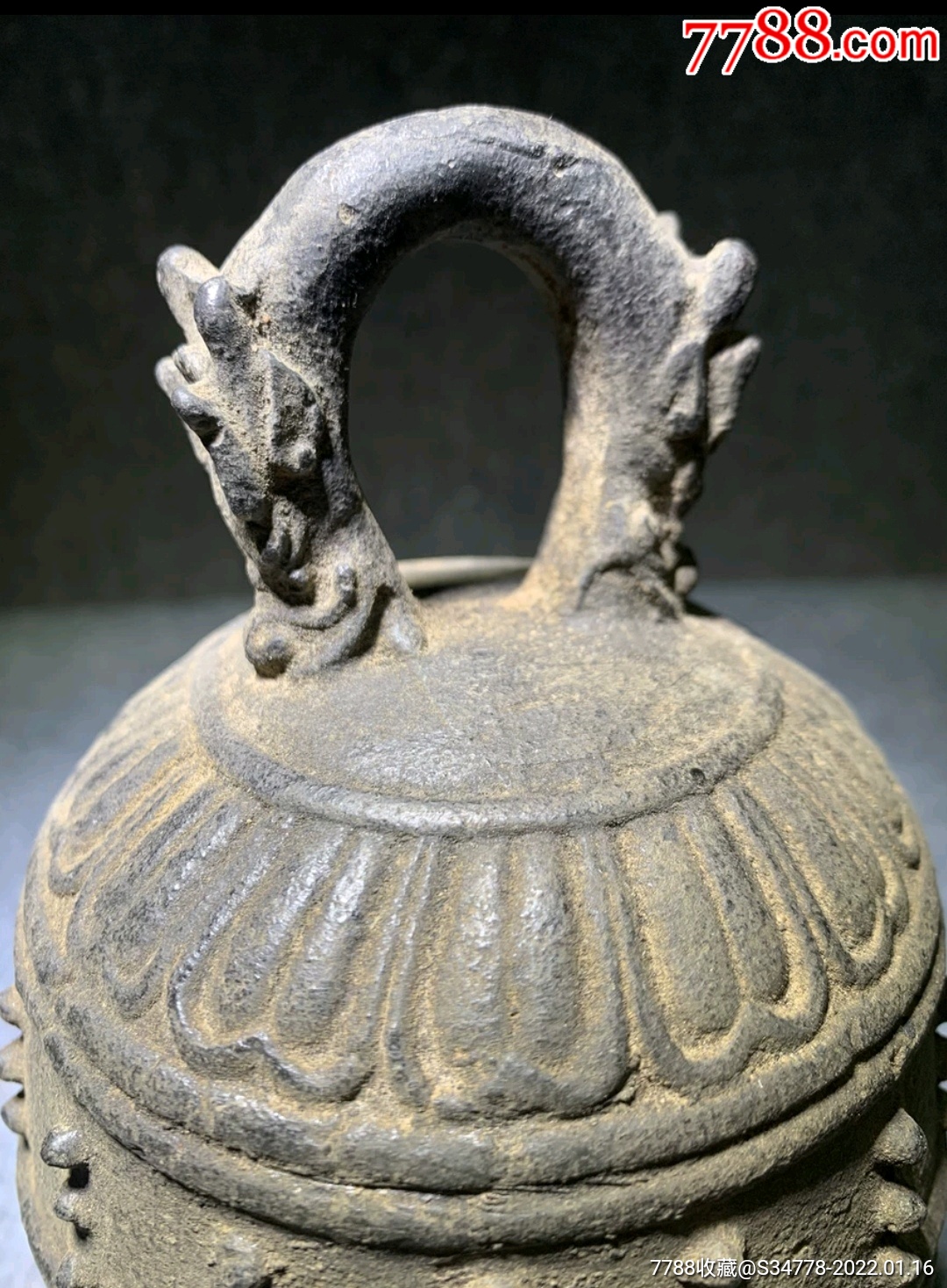 清代二龙纹平安钟