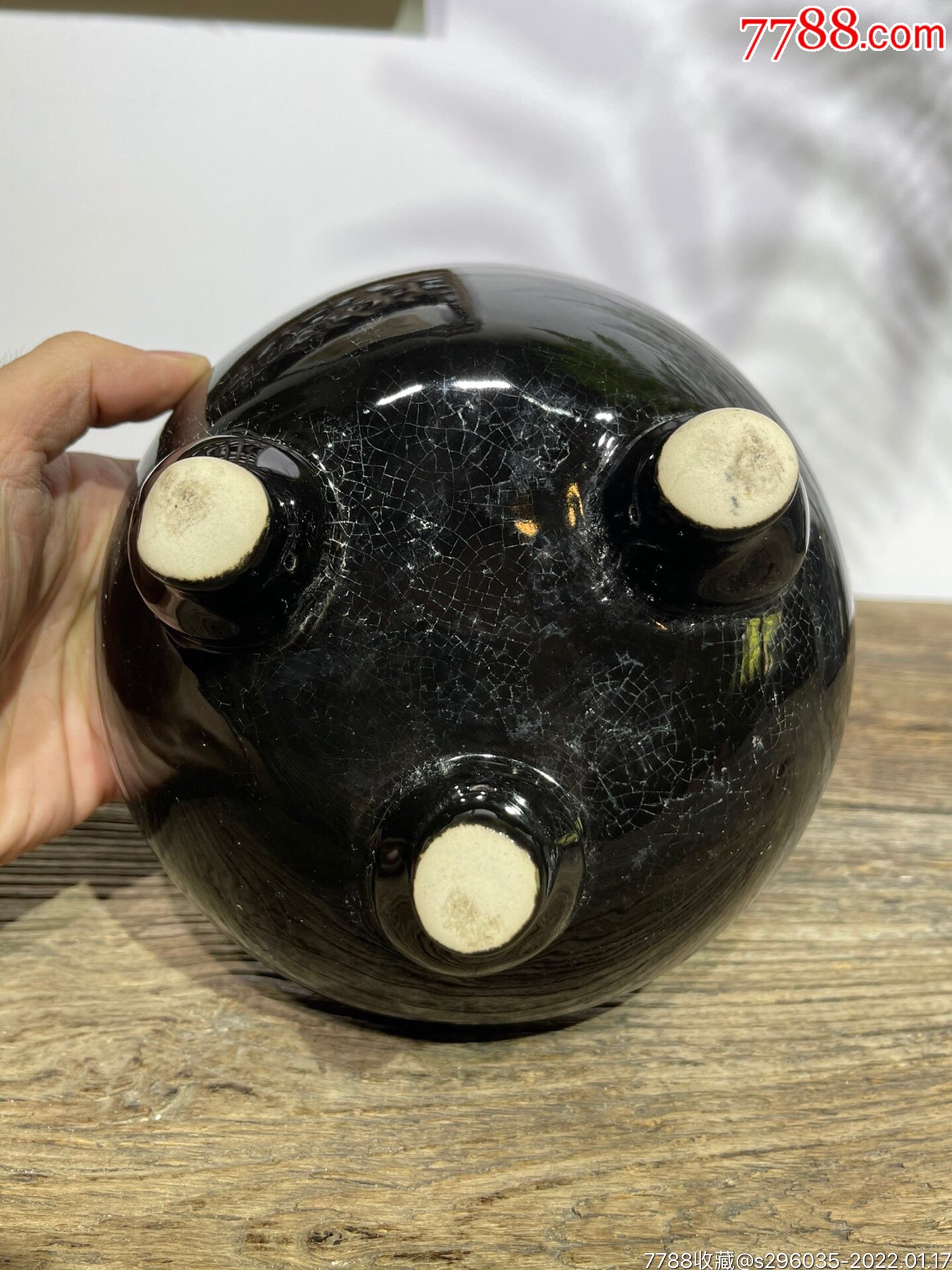 hbfq5479解放初乌金釉三足香炉