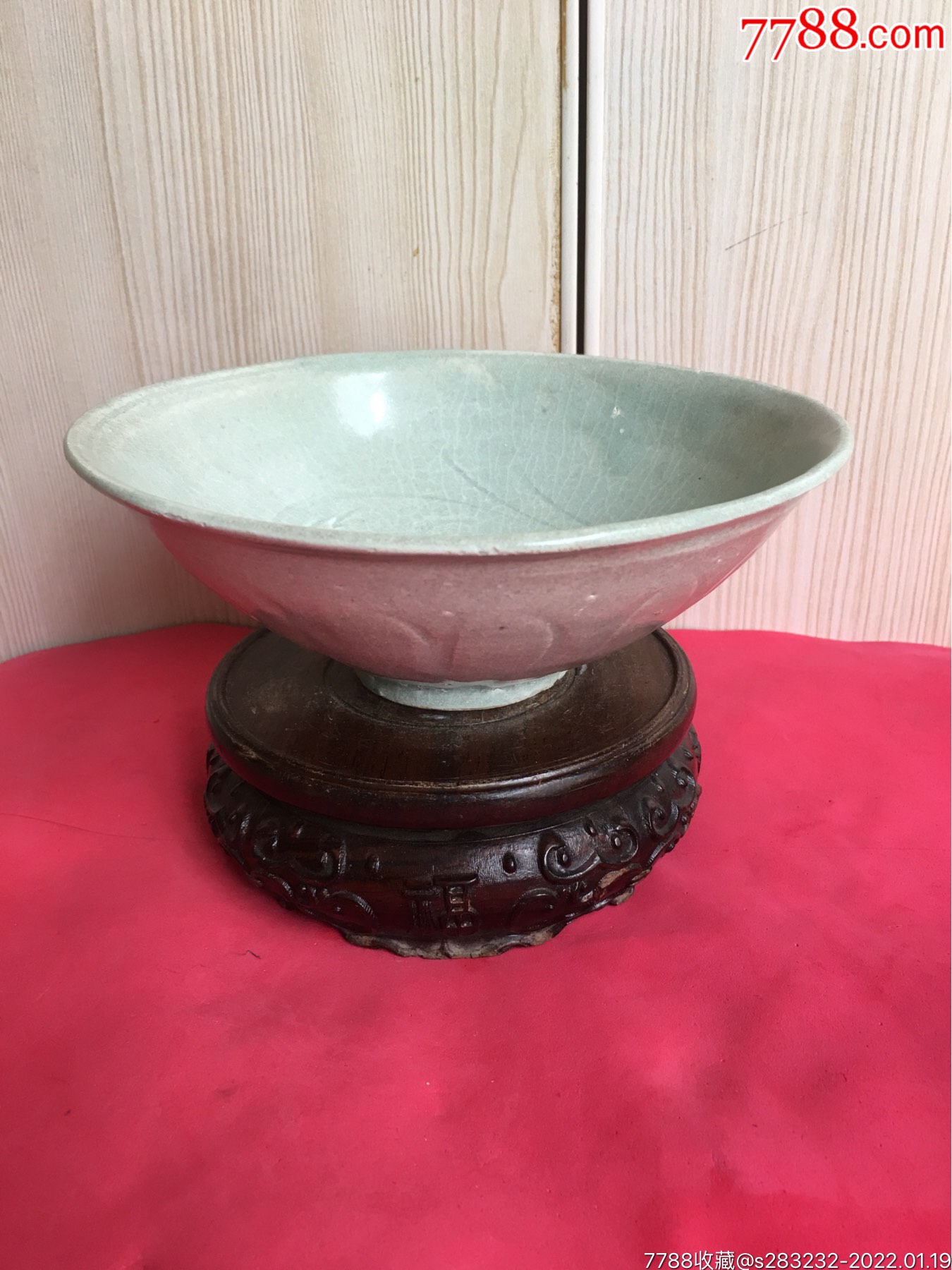 元代青瓷天鹅碗_价格1588元_第1张_7788收藏__收藏热线