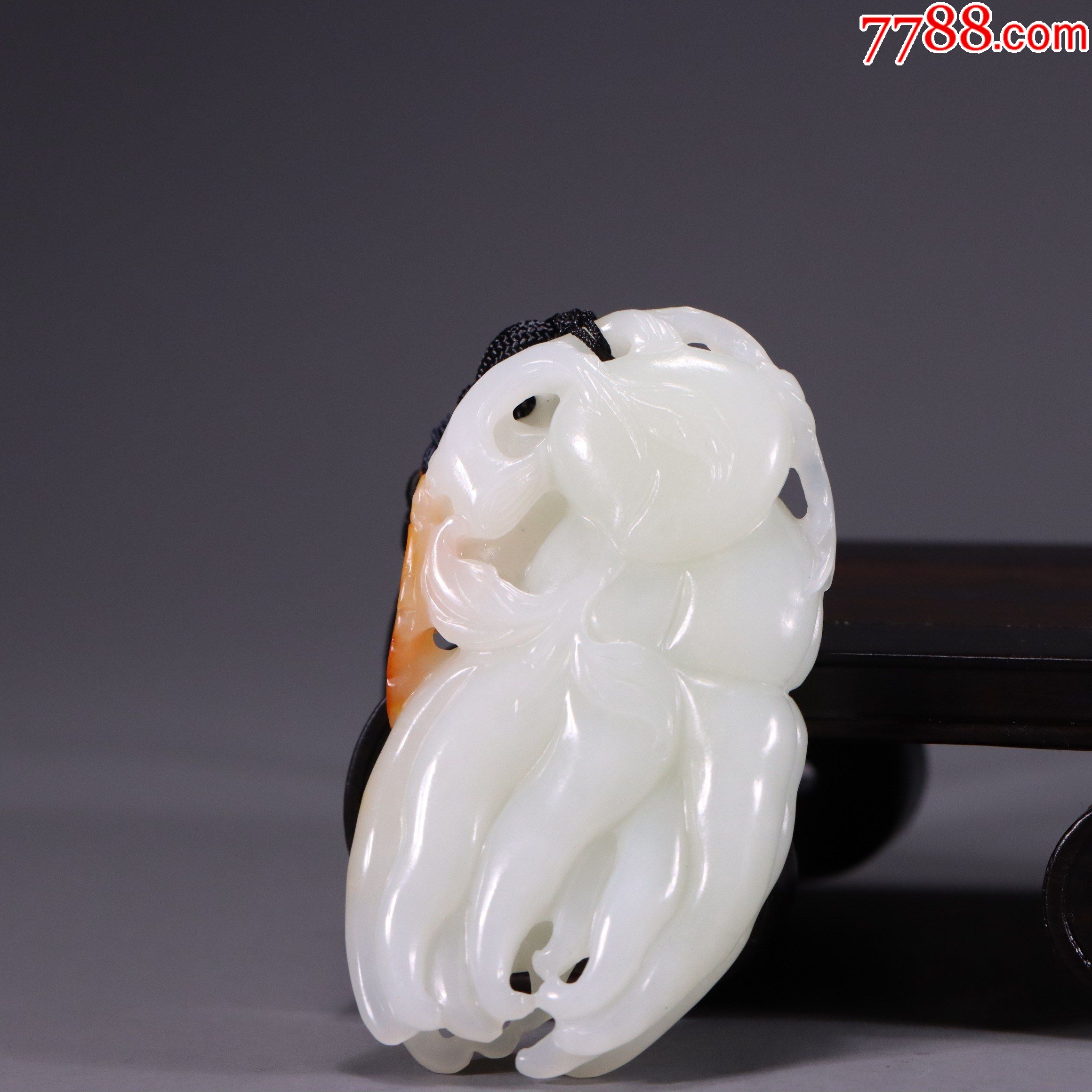 清代和田玉佛手佩件