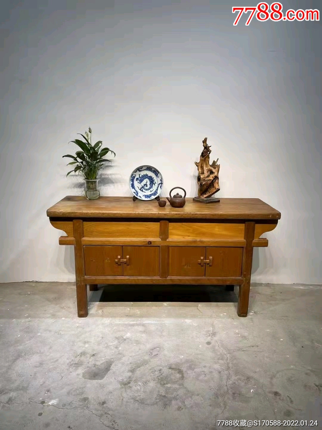 松柏木供桌玄关柜一件品相完好做工精湛用料厚重茶室会所等等不错的