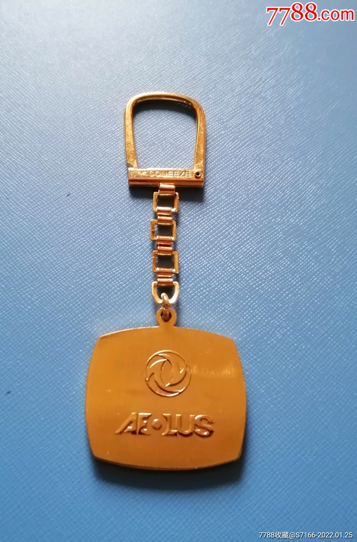 《十堰二汽,东风汽车,设计精美,少见品种》_钥匙/包扣【金三角上空的