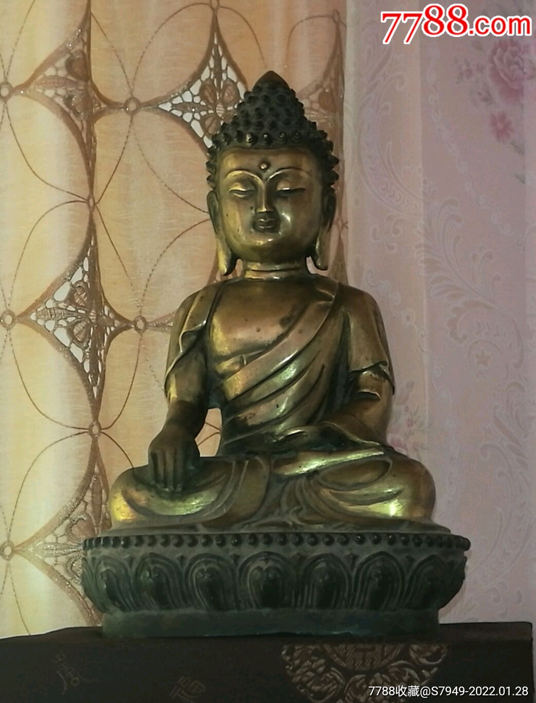 5品￥20099观音铜像一尊9.5品￥21099如来佛铜坐像【器型较大