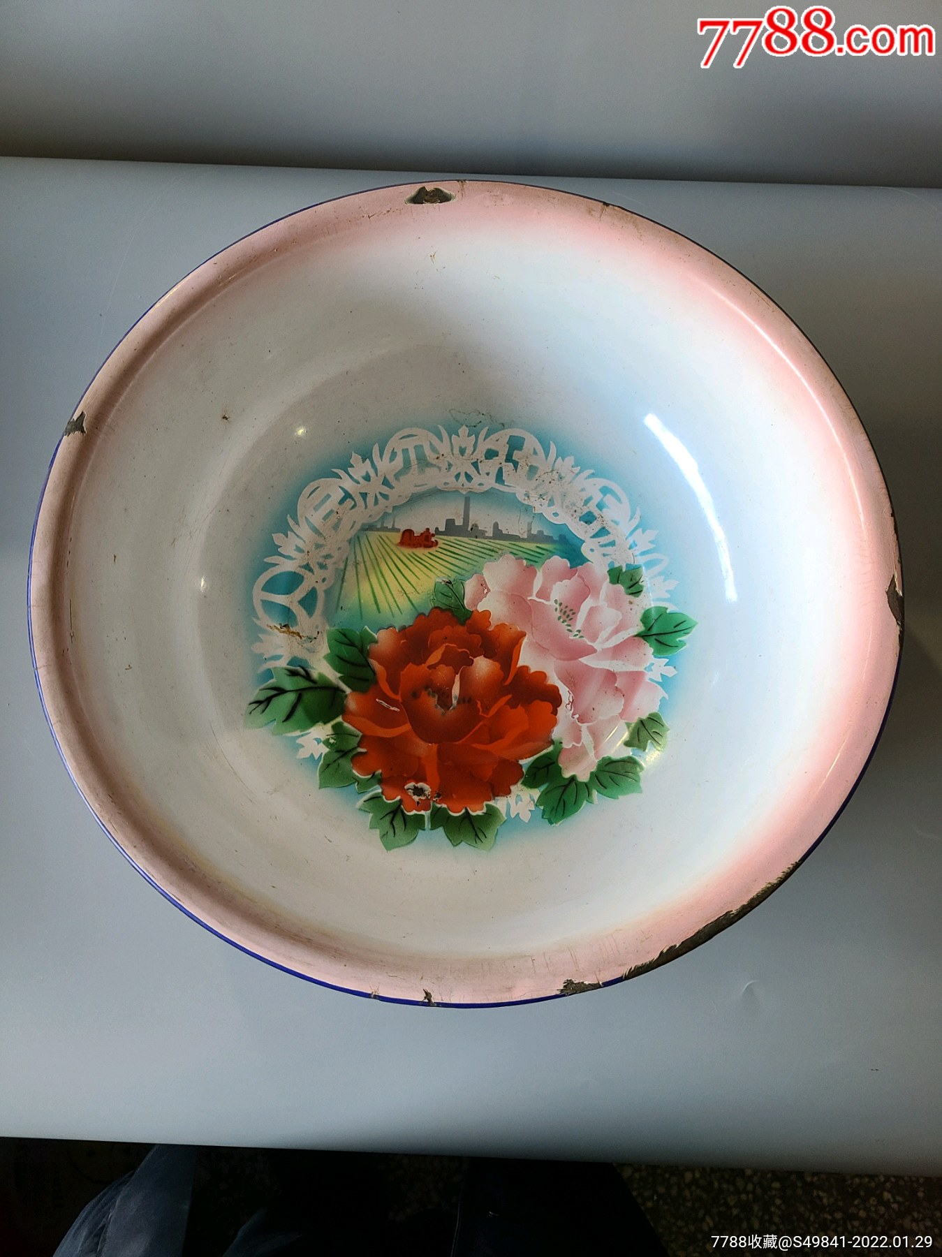 文革红色景观图案老搪瓷盆