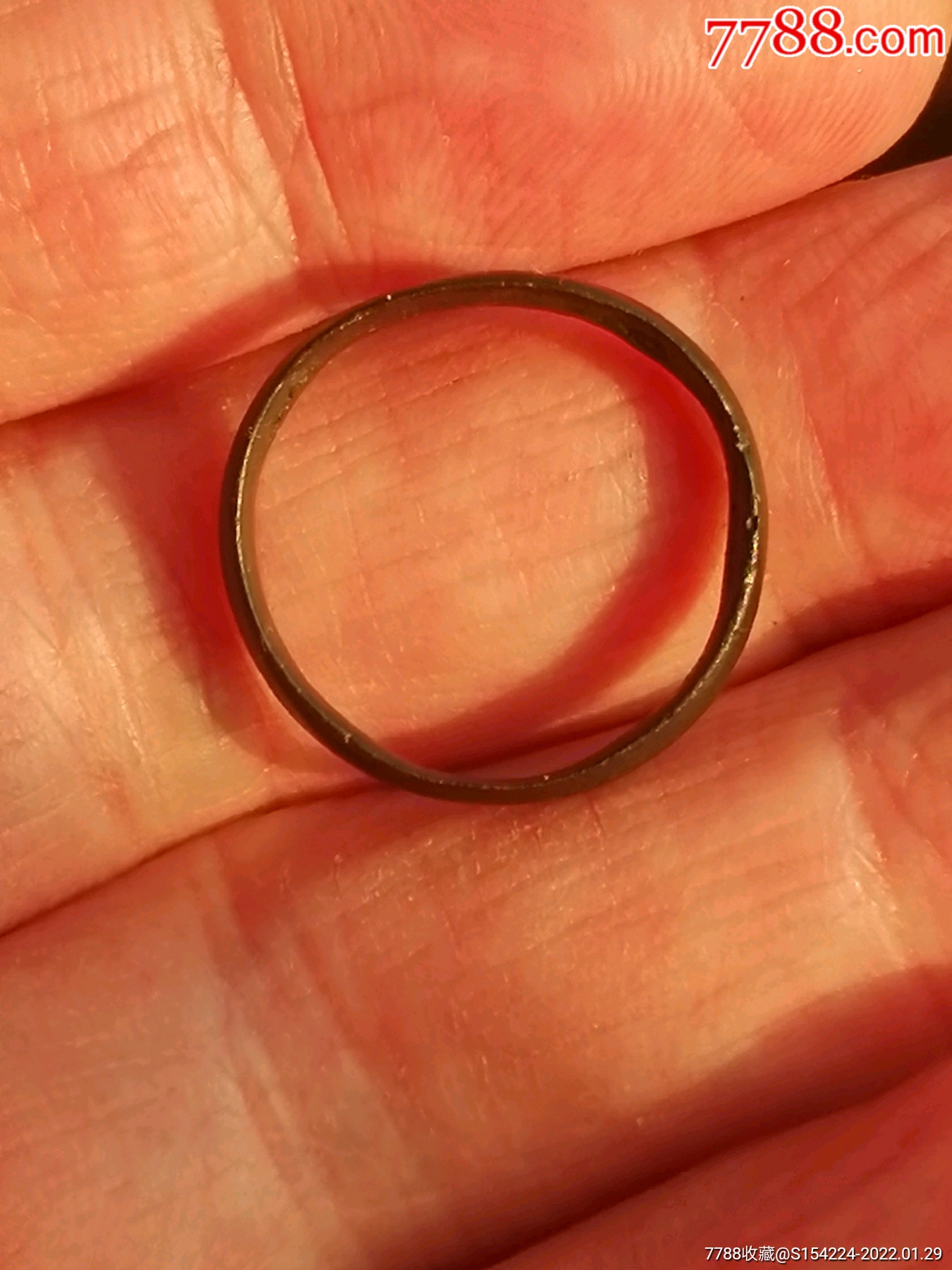 藏传黑漆古泥鳅背天铁戒指