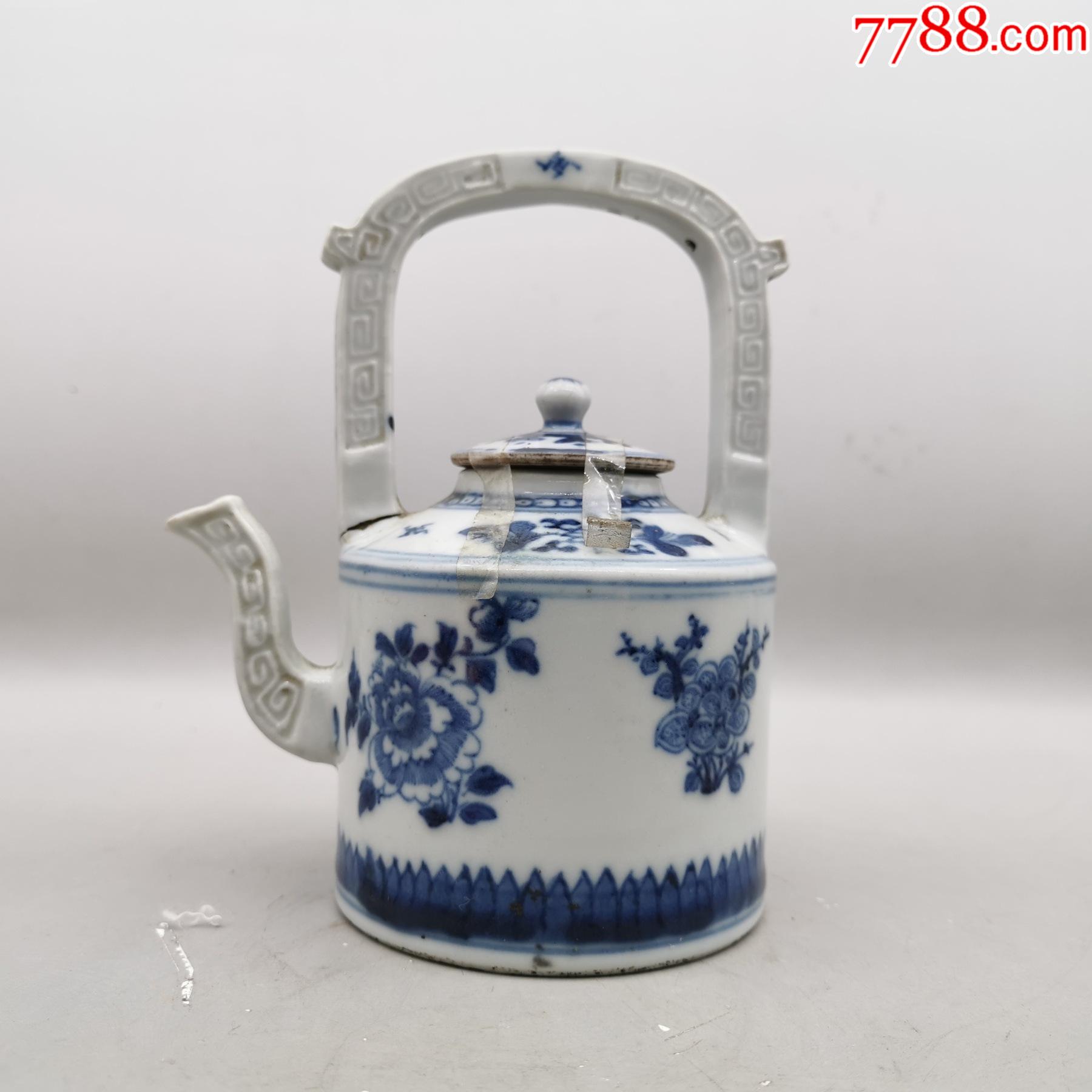 清代青花提梁壶