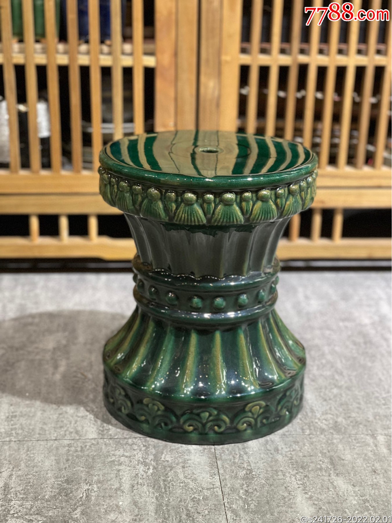 bfq8618石湾窑绿釉鼓墩花座