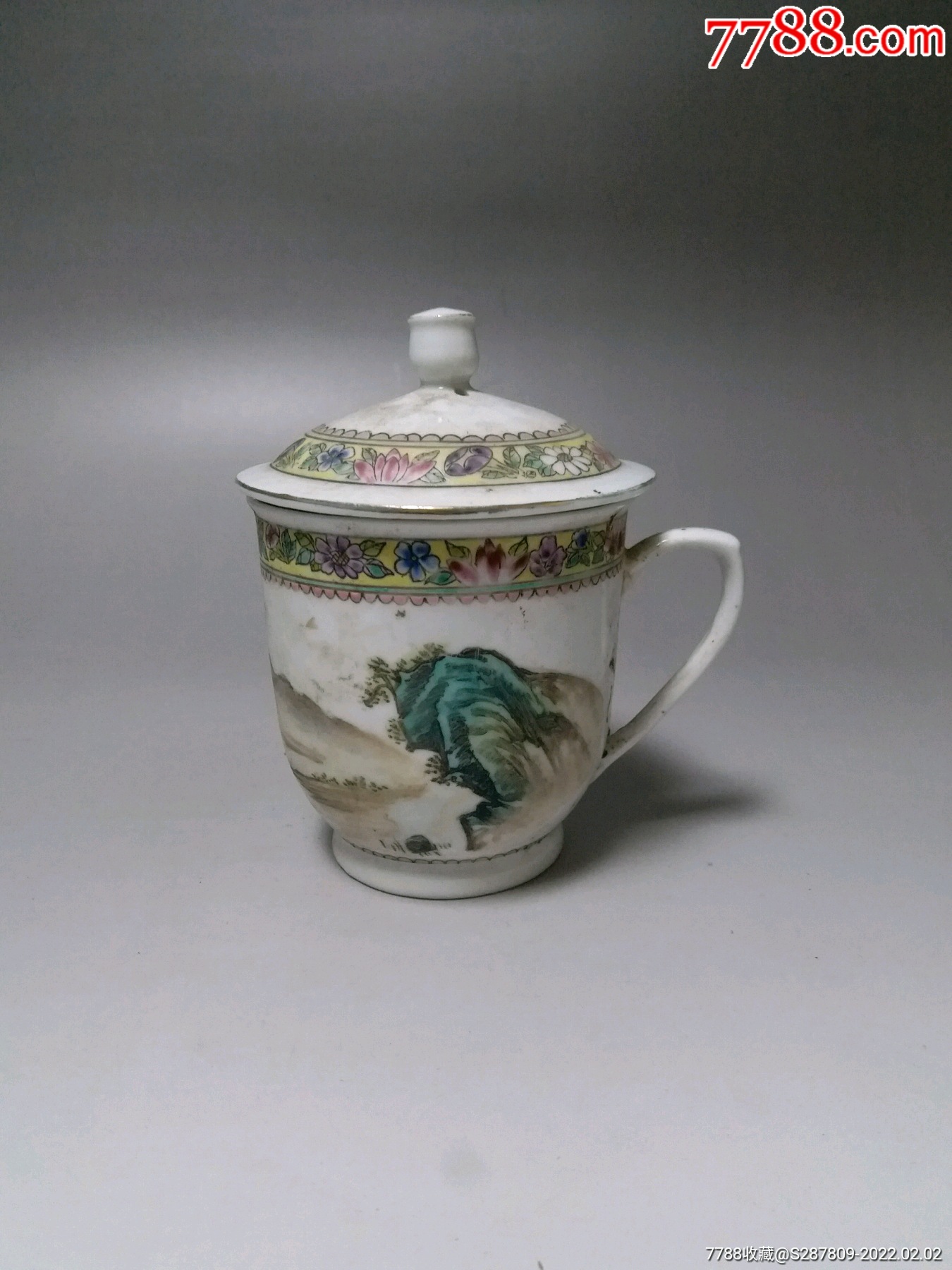 567新粉彩山水茶杯